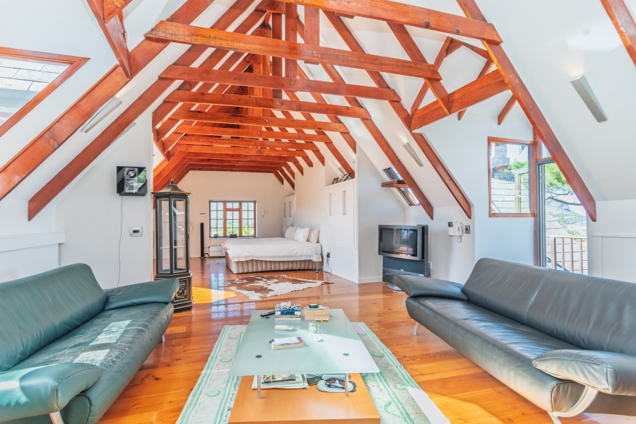 4 Bedroom Property for Sale in Fish Hoek Western Cape